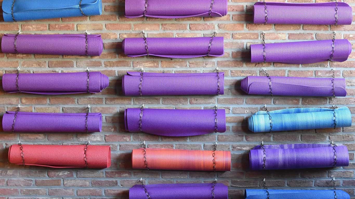 12 Best Yoga Mats of 2018 Reviewed for Yogi Session