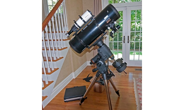 Newtonian telescope 